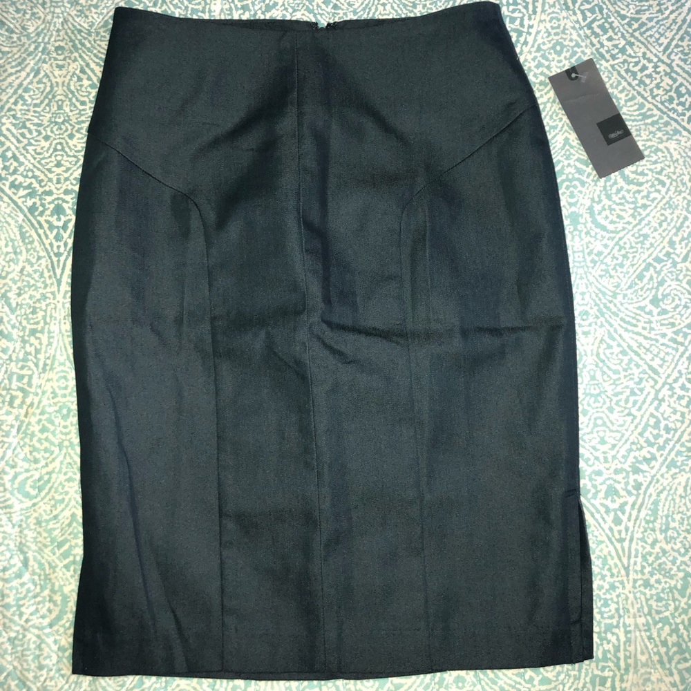Navy pencil skirt